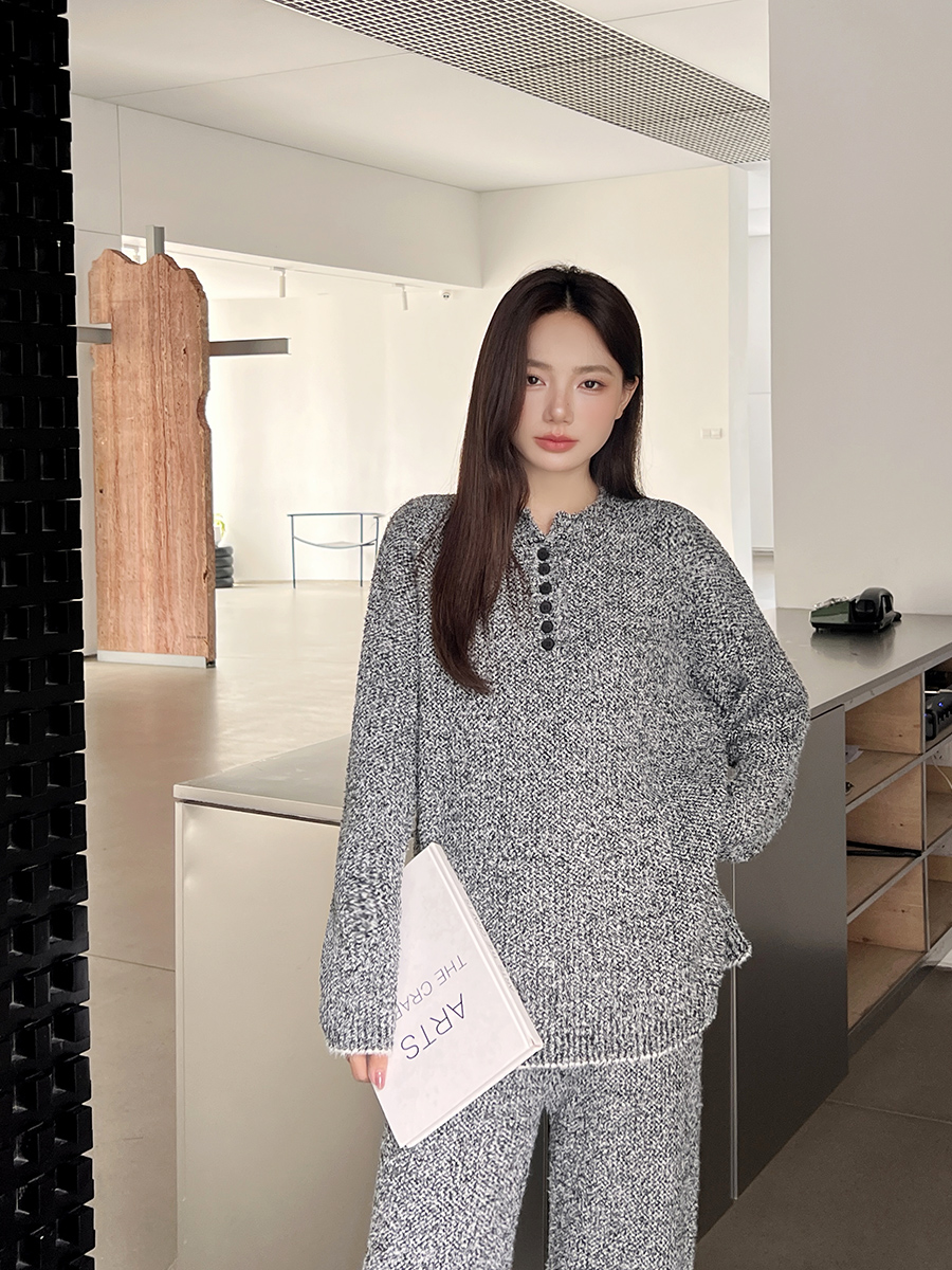 Cozy Knit Lounge Set – Charcoal Edition