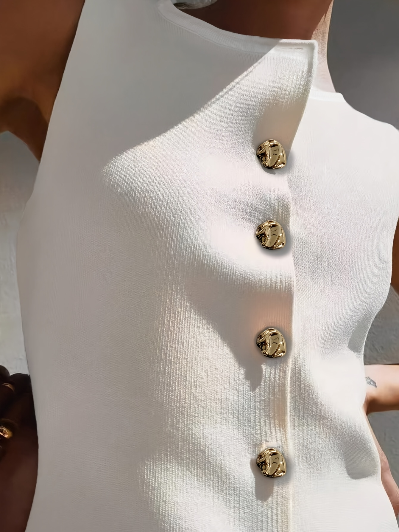Sculpted Button-Up Sleeveless Blouse