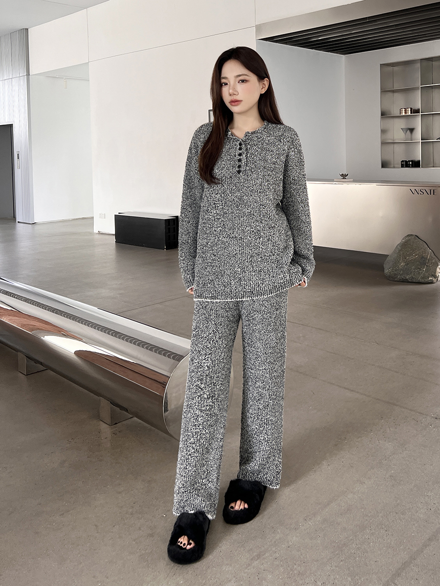 Cozy Knit Lounge Set – Charcoal Edition