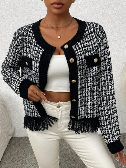 Chic Contrast Tweed Cardigan with Gold Buttons