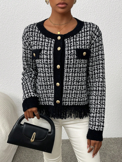 Chic Contrast Tweed Cardigan with Gold Buttons